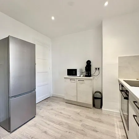 Apartment Neuf, Front De Mer, Acces Direct Fréjus