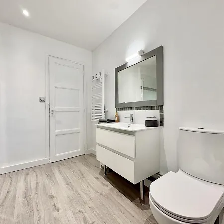 Neuf, Front De Mer, Acces Direct Apartment *